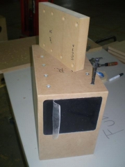 Fuss und Befestigung 2 Fuss und Befestigung 2